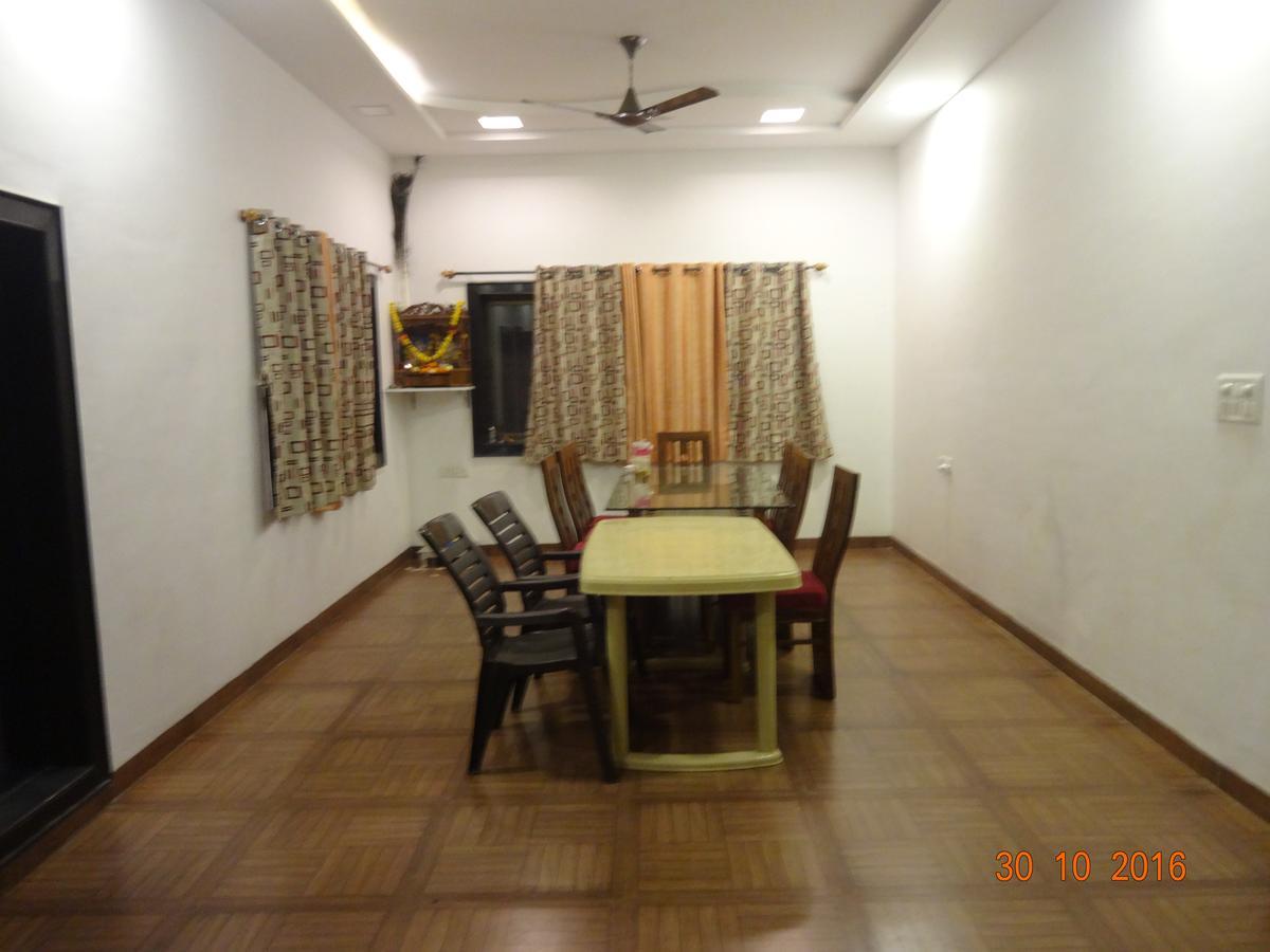 Malhar Bungalow Panchgani Exterior foto