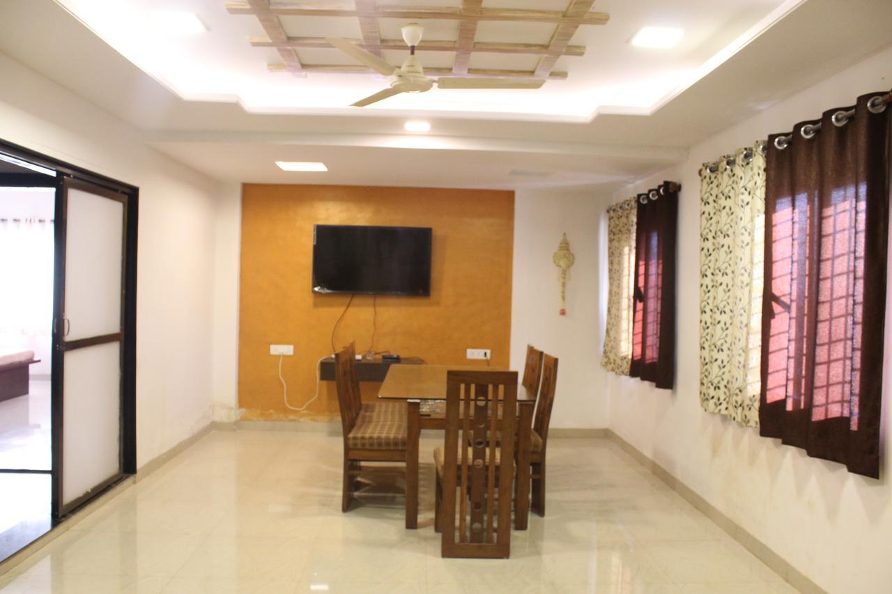 Malhar Bungalow Panchgani Exterior foto